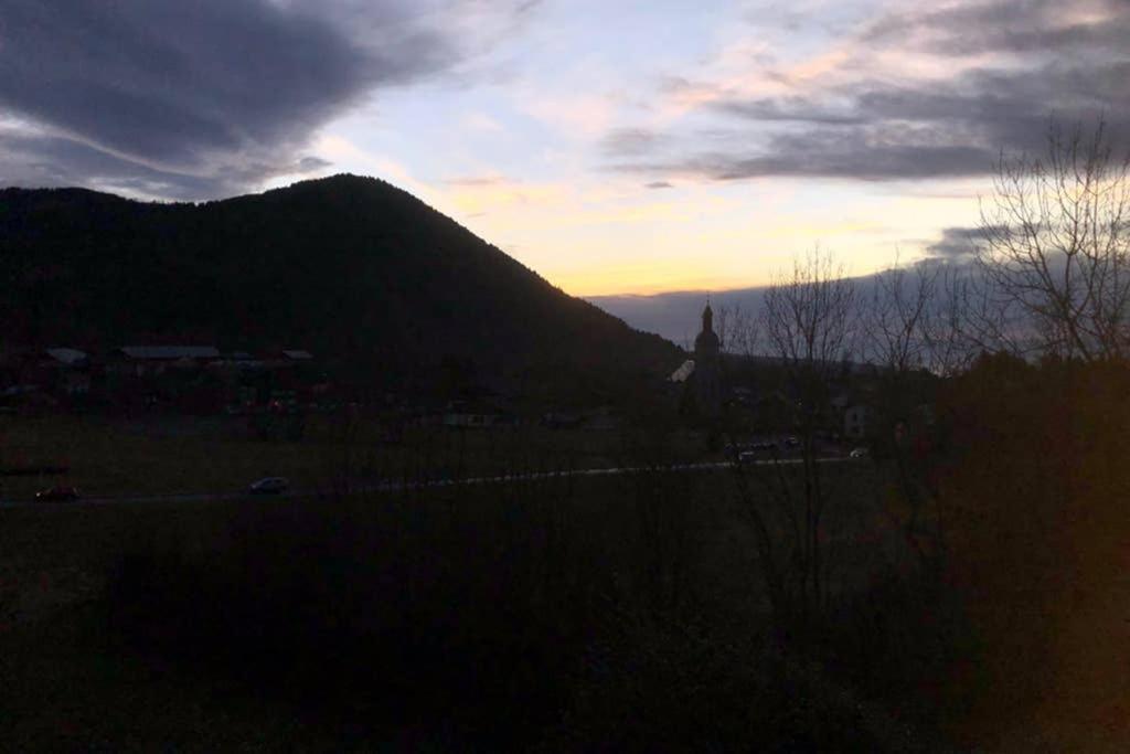Studio Agreable Et Cosy Avec Vue Sur Les Memises Thollon-les-Memises Exteriör bild